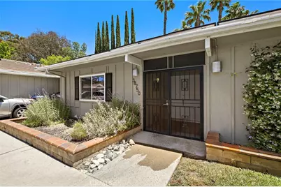 38750 Via Las Flores, Murrieta, CA 92563 - Photo 48