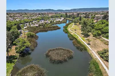 38750 Via Las Flores, Murrieta, CA 92563 - Photo 14