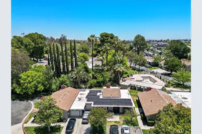 38750 Via Las Flores, Murrieta, CA 92563 - Photo 6