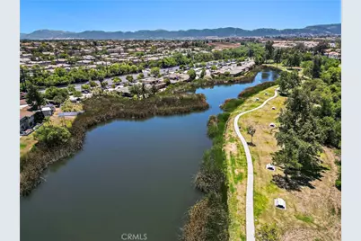38750 Via Las Flores, Murrieta, CA 92563 - Photo 16