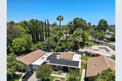 38750 Via Las Flores, Murrieta, CA 92563 - Photo 2