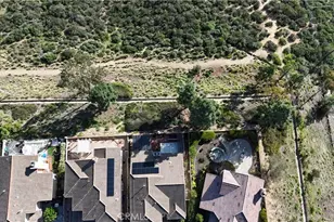 1627 Dawson Dr, Vista, CA 92081 - Photo 4