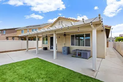 31559 Rose Sage Way, Murrieta, CA 92563 - Photo 32