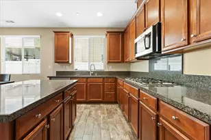 31559 Rose Sage Way, Murrieta, CA 92563 - Photo 14