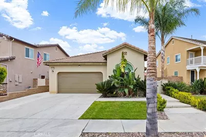 31559 Rose Sage Way, Murrieta, CA 92563 - Photo 2