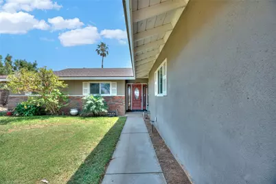 9542 52nd, Jurupa Valley, CA 92509 - Photo 4