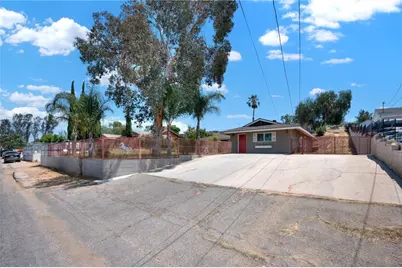 9542 52nd, Jurupa Valley, CA 92509 - Photo 40