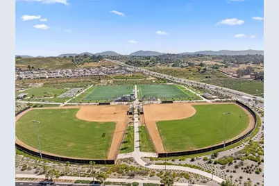 32270 Hillstone Street, Temecula, CA 92591 - Photo 58