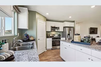 31146 Rosebud Drive, Winchester, CA 92596 - Photo 6