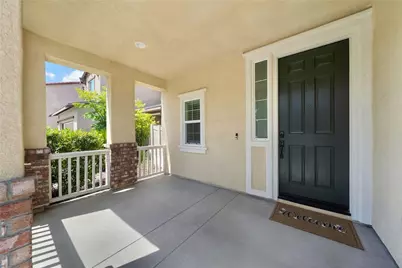 24248 Bay Laurel Avenue, Murrieta, CA 92562 - Photo 2