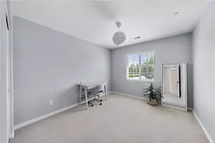 24248 Bay Laurel Ave, Murrieta, CA 92562 - Photo 20