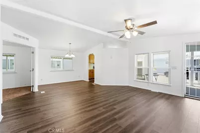 880 N Lake Street #49, Hemet, CA 92544 - Photo 6