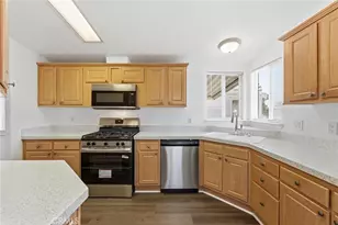 880 N Lake St, Hemet, CA 92544 - Photo 10