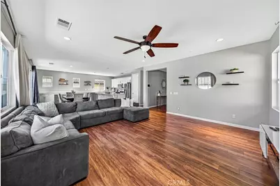 30354 Woodland Hills Street, Murrieta, CA 92563 - Photo 16