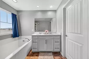 30354 Woodland Hills St, Murrieta, CA 92563 - Photo 34