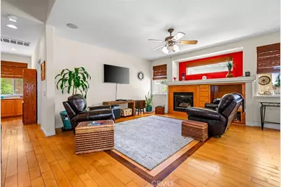925 Hemingway Drive, Corona, CA 92878 - Photo 8