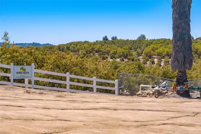 2526 Camaron, Temecula, CA 92590 - Photo 12