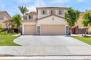 29377 Shady, Murrieta, CA 92563 - Photo 2