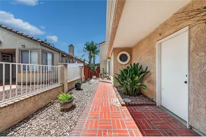 28853 Champions Drive, Menifee, CA 92584 - Photo 8