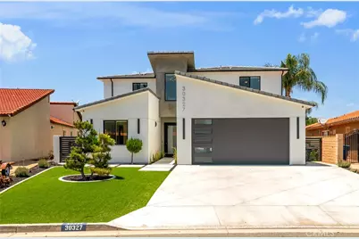 30327 Sea Horse, Canyon Lake, CA 92587 - Photo 2