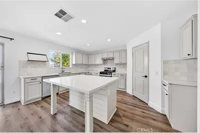 33650 Abbey Road, Temecula, CA 92592 - Photo 2