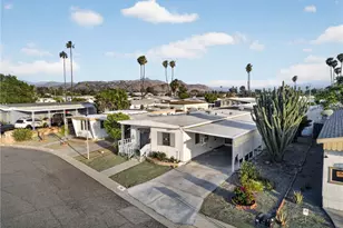 760 Santa Clara, Hemet, CA 92543 - Photo 2