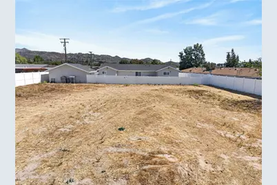 940 E Whittier, Hemet, CA 92543 - Photo 54