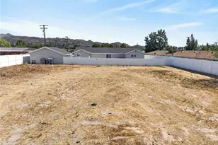 940 E Whittier, Hemet, CA 92543 - Photo 54