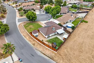 41144 Terra Cir, Hemet, CA 92544 - Photo 8