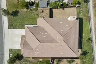 35640 Sainte Foy St, Murrieta, CA 92563 - Photo 2