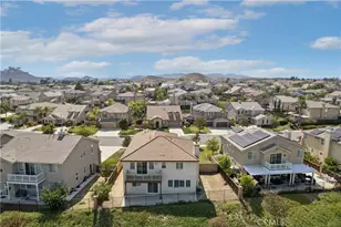 35640 Sainte Foy St, Murrieta, CA 92563 - Photo 42