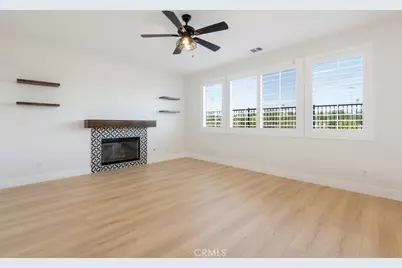 35640 Sainte Foy Street, Murrieta, CA 92563 - Photo 8