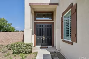 35640 Sainte Foy St, Murrieta, CA 92563 - Photo 4