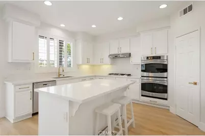 35640 Sainte Foy Street, Murrieta, CA 92563 - Photo 12