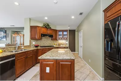 25227 Coral Canyon Road, Corona, CA 92883 - Photo 16