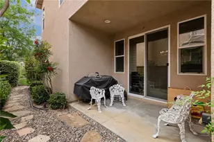 27122 Tube Rose St, Murrieta, CA 92562 - Photo 8