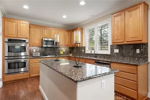 27122 Tube Rose St, Murrieta, CA 92562 - Photo 12