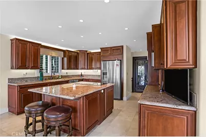 29723 Eagle Point Drive, Canyon Lake, CA 92587 - Photo 32