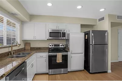 29400 Thornhill Drive, Menifee, CA 92586 - Photo 14