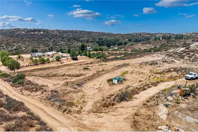 41720 Oak Canyon Road, Hemet, CA 92544 - Photo 10