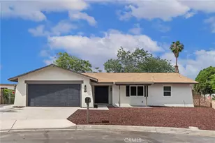 40480 Marsha Ct, Hemet, CA 92544 - Photo 2