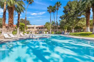 2810 N Arcadia, Palm Springs, CA 92262 - Photo 2