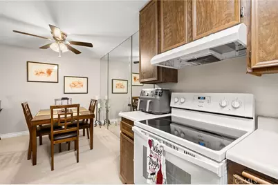 2810 N Arcadia #A213, Palm Springs, CA 92262 - Photo 10