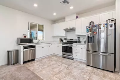 27750 Via Santa Catarina, Menifee, CA 92585 - Photo 8
