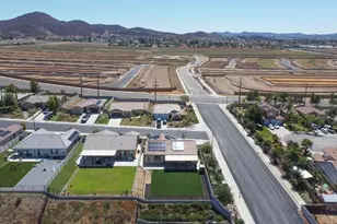 27750 Via Santa Catarina, Menifee, CA 92585 - Photo 28