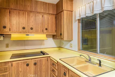 1255 W Johnston, Hemet, CA 92543 - Photo 2