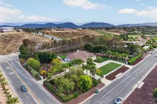 32905 Avenida Lestonnac, Temecula, CA 92592 - Photo 4