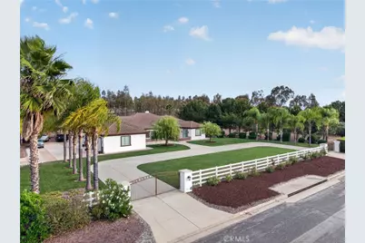 32905 Avenida Lestonnac, Temecula, CA 92592 - Photo 2