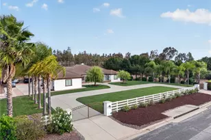 32905 Avenida Lestonnac, Temecula, CA 92592 - Photo 2