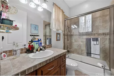 32905 Avenida Lestonnac, Temecula, CA 92592 - Photo 38